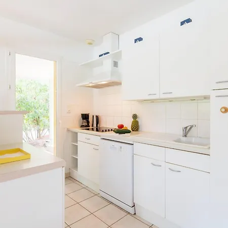 Superior Escape In Villa Lacanau